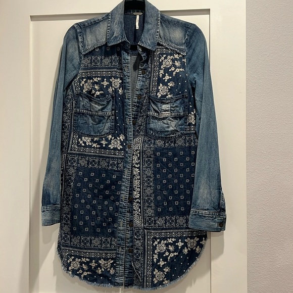 Free People Tops - Free People XS long denim shirt